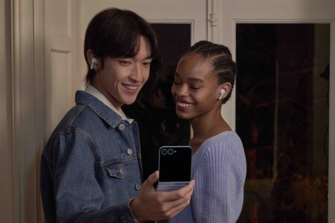 Delivering more mobile innovation powerfully on Samsung Foldables