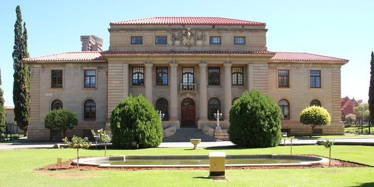 The Supreme Court of Appeal has slammed former judge president John Hlophe for meddling in a straightforward eviction case. Photo: Ben Bezuidenhout via Wikimedia (CC BY-SA 4.0)