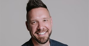 South Africa&#x2019;s Good Things Guy, Brent Lindeque hosts MTN Win-Win Summer campaign weekly show