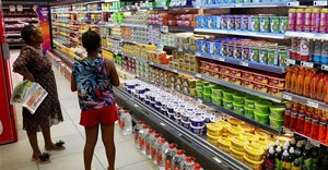 Consumer confidence drops, but signals strong festive season