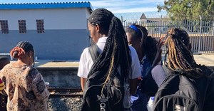 A company called Edumarks has been asking for R100 to send learners their matric results in advance of the official release. On Thursday, the person running Edumarks was arrested. Archive Photo: Tariro Washinyira / GroundUp