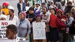 Regulations limiting the access to the R370-a-month Social Relief of Distress (SRD) grant have been found to be unconstitutional and invalid by the High Court in Pretoria on Thursday. Archive photo: Ashraf Hendricks / GroundUp
