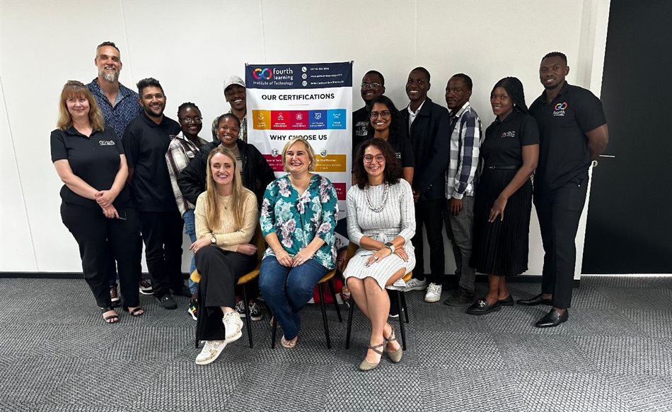 Addressing SA&#x2019;s skills shortage and youth unemployment with IT systems development training