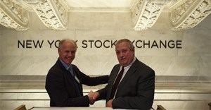 Neal Froneman (right) at the NYSE relisting in 2020. Source: Sibanye-Stillwater/Flickr