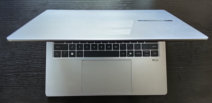 Even a cramped keyboard can't break the Asus ExpertBook P5 deal.