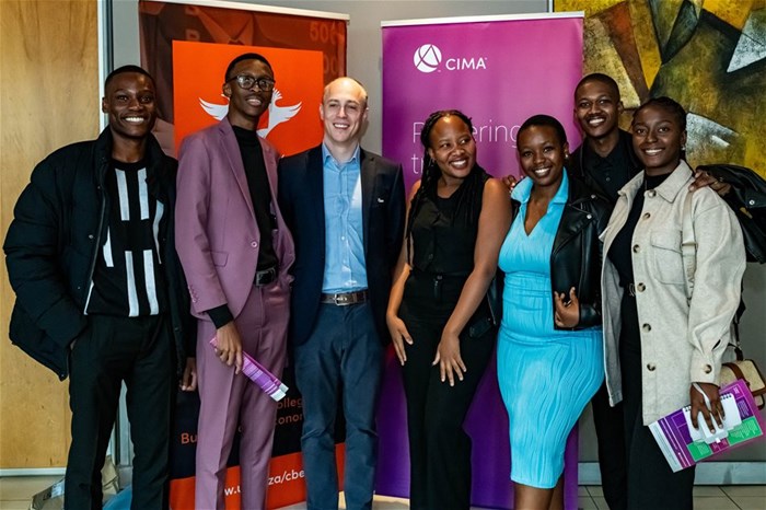 Chair of world&#x2019;s largest accounting membership body inspires University of Johannesburg students