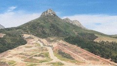 All infrastructure work on the R300m Botmaskop Fynbos Estate on the Helshoogte Pass between Stellenbosch and Franschhoek has already been completed. Photo from an appendix in the respondent’s court papers.