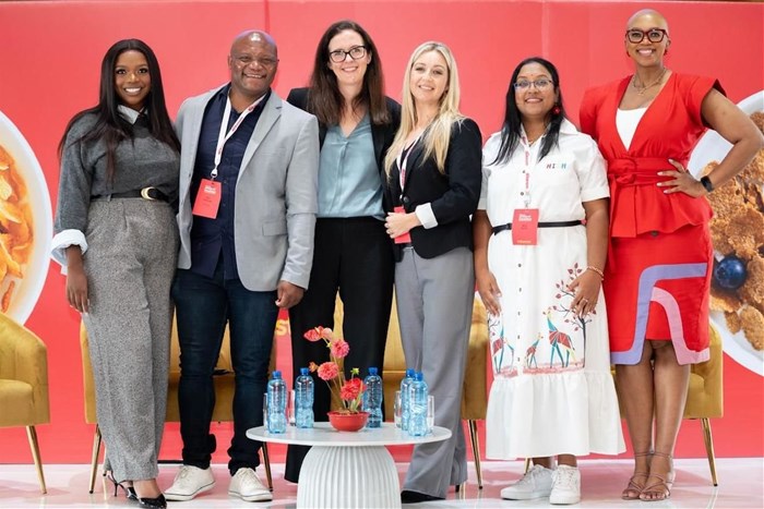 Dr Katlego Lekalakala, Ntiti Hlabjago, Tamsin Darroch, Christine Baxter, Mira Naidu, Zandile Mposelwa