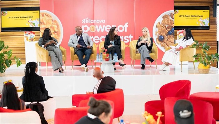 Dr Katlego Lekalakala, Ntiti Hlabjago, Tamsin Darroch, Christine Baxter, Mira Naidu in a panel discussion