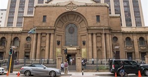 Gauteng Judge President Dunstan Mlambo has proposed mandatory mediation for all civil matters. Archive photo: Ashraf Hendricks/GroundUp