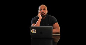 Storyteller, creative leader, and confessed word nerd Melusi Tshabalala has joined the VML team as ECD (Image supplied)