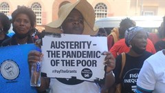 The Department of Social Development is proposing changes to the Social Assistance Act, including removing questions about the income of applicants for the R370-a-month Social Relief of Distress (SRD) grant. Archive photo: Mosima Rafapa/GroundUp