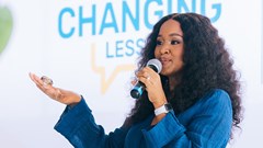 Source: Supplied. Mpoomy Ledwaba speaking at the Life Changing Lessons event in Cape Town.