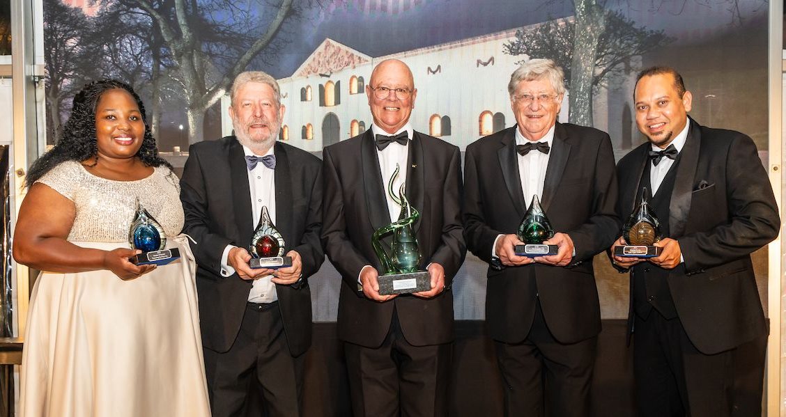 Wine Harvest Commemorative Event recipients