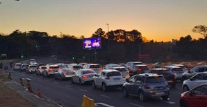 Primedia Outdoor and Johannesburg Road Agency keeping traffic lights on during outages