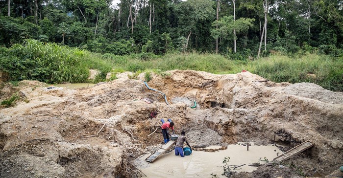 Source: © Impact  SRK Consulting considers the risk that illegal artisanal miners pose in the management of tailings dams in many parts of Africa