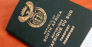 The Constitutional Court has confirmed that a section of the law which automatically strips South Africans of citizenship if they take the citizenship of another country is invalid. Archive photo: Ashraf Hendricks / GroundUp