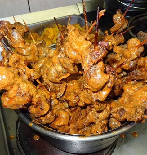 Africa Day on the plate! Town Lodge Roodepoort celebrates Seven Colours Sunday tradition