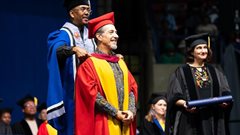 Zapiro, SA’s most-awarded cartoonist, receives Honorary Doctorate in Education from University of Pretoria
