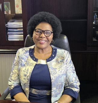 ScholarGPS awards Prof Ntombifikile Mtshali 2024 Top Scholar