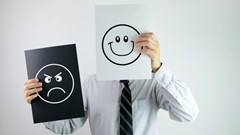 Image source: kenishirotie –