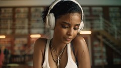 The star-studded Showmax ad also features Grammy winner Tyla (Image supplied)