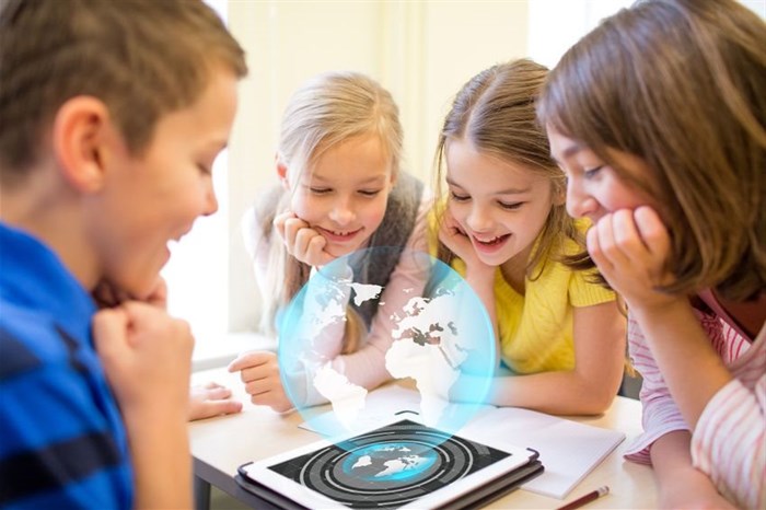 Image source: dolgachov –