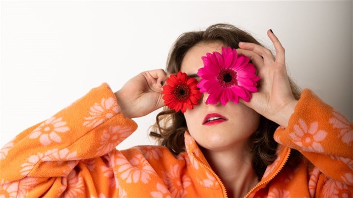 Nina Anto in the emotional single Float