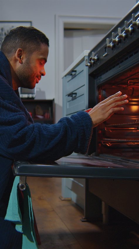 Blankets are out, thick socks are on, and heaters are cranked up to full blast!