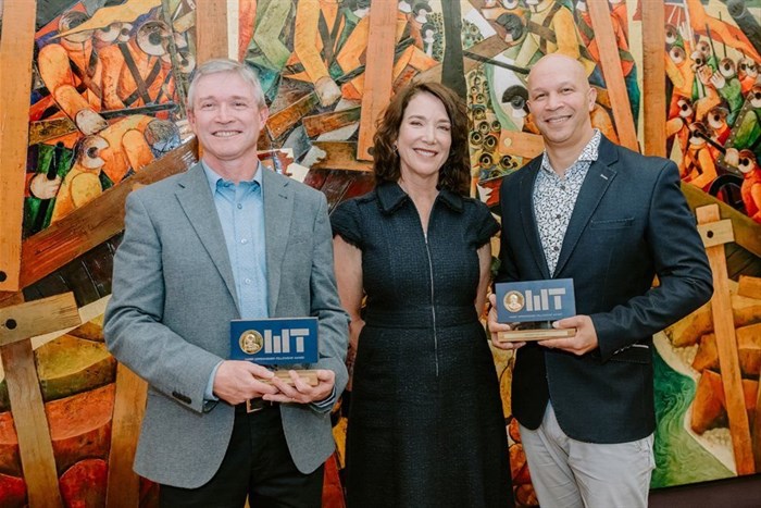 Supplied image: Wits University physicist Professor Andrew Forbes (left) and University of Cape Town paediatric neurosurgeon Professor Anthony Figaji (right), presented with their joint 2024/2025 Harry Oppenheimer Fellowship Awards by Oppenheimer Memorial Trust chair Rebecca Oppenheimer. Each has been awarded R2.5-million to further his groundbreaking research.