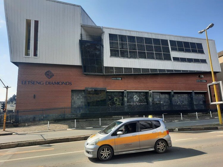 Lesotho’s largest diamond mine, Letšeng Diamonds, blames a weakening US dollar and uncertainty over US trade tariffs for its latest bid to cut hundreds of jobs as a cost-saving measure. Photo: Sechaba Mokhethi