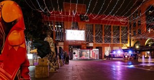 Maybelline went Epic at Nelson Mandela Square