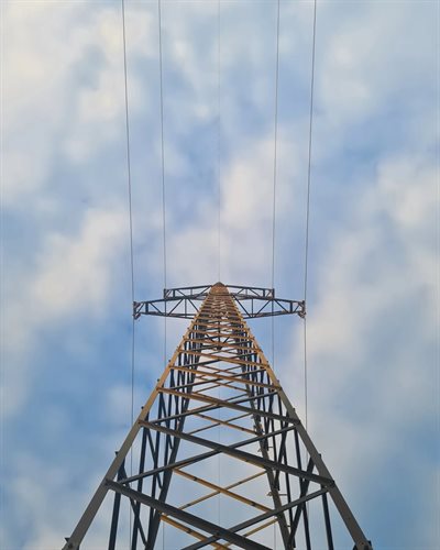 Exploring solutions to South Africa's costly electricity tariffs for businesses