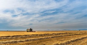 Source: josealbafotos via