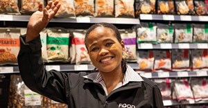 Food Lover&#x2019;s Market unveils 2024/2025 Earth Lovers Report