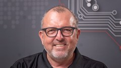 Balancing innovation and stability: the retailer's dilemma