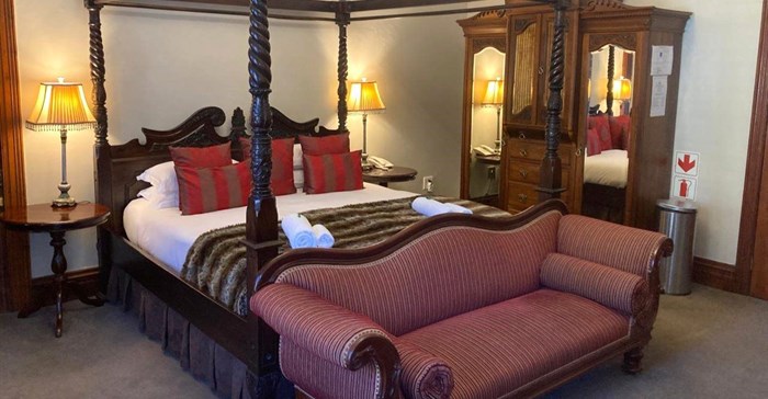 Source: Robin Fredericks