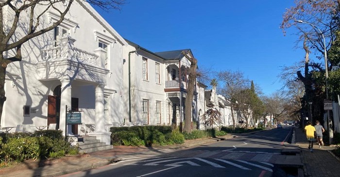 Source: Robin Fredericks