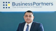 Power of intergenerational collaboration in small business innovation