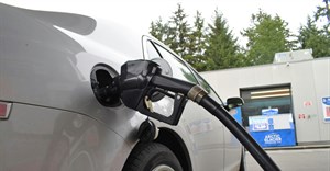 Motorists to pay less as petrol, diesel prices cut