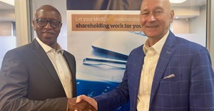 Dr. Nkateko Munisi, new chairperson of MediCo, and outgoing chair, Adv. Barend Esterhuyzen, who founded MediCo CFI in 2015. Image supplied.