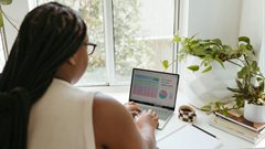 SA&#x2019;s SMEs face trade uncertainty, new funding models this September