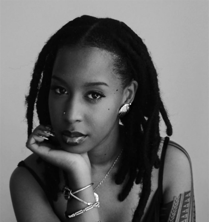 This Heritage Month, Vicks launches a Vicks Heritage Blanket designed by rising star illustrator and pattern artist Zinhle “Zee Feels” Sithebe (Image supplied)