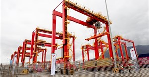 Transnet boosts Cape Town port efficiency with new gantry cranes