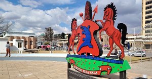 Lesotho’s coat of arms at Makoanyane Square in Maseru. Tariff changes could halve the country’s exports to the United States, the International Monetary Fund has warned. Photo: Sechaba Mokhethi / GroundUp