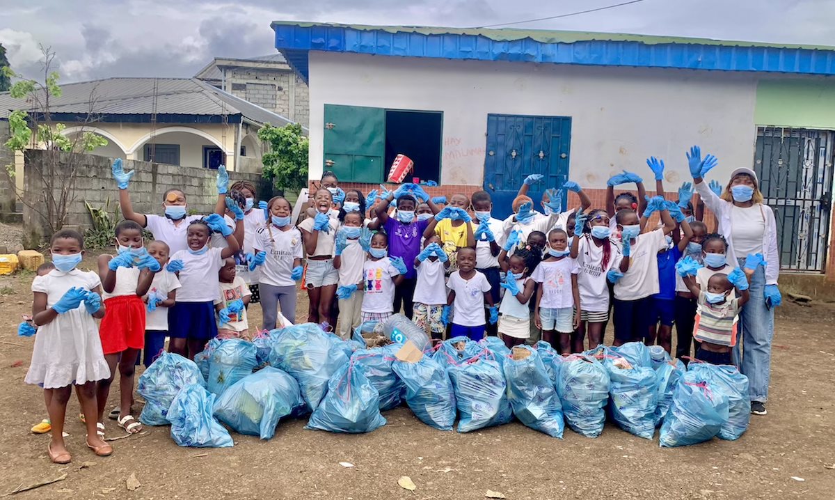 Captain Fanplastic sets sail in Equatorial Guinea for a new partnership with Unicef