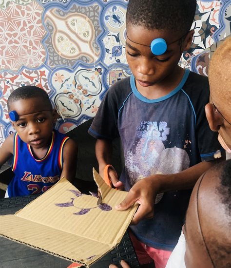 Captain Fanplastic sets sail in Equatorial Guinea for a new partnership with Unicef