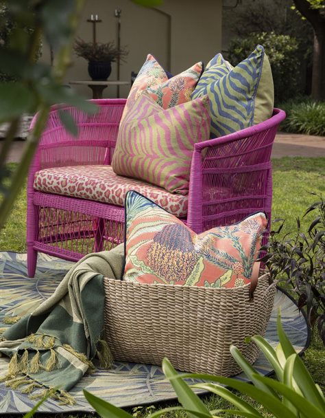 Summer entertaining trends: Hosting like a goddess indoors and outdoors