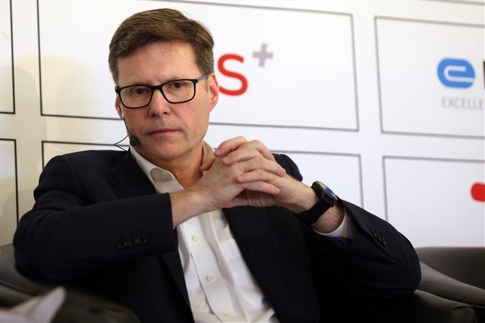 Anglo American CEO Duncan Wanblad delivering the keynote address on day one of the Joburg Indaba 2025. Image supplied.