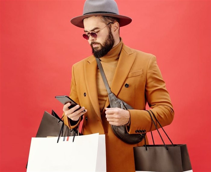 Photo by Max Fischer via